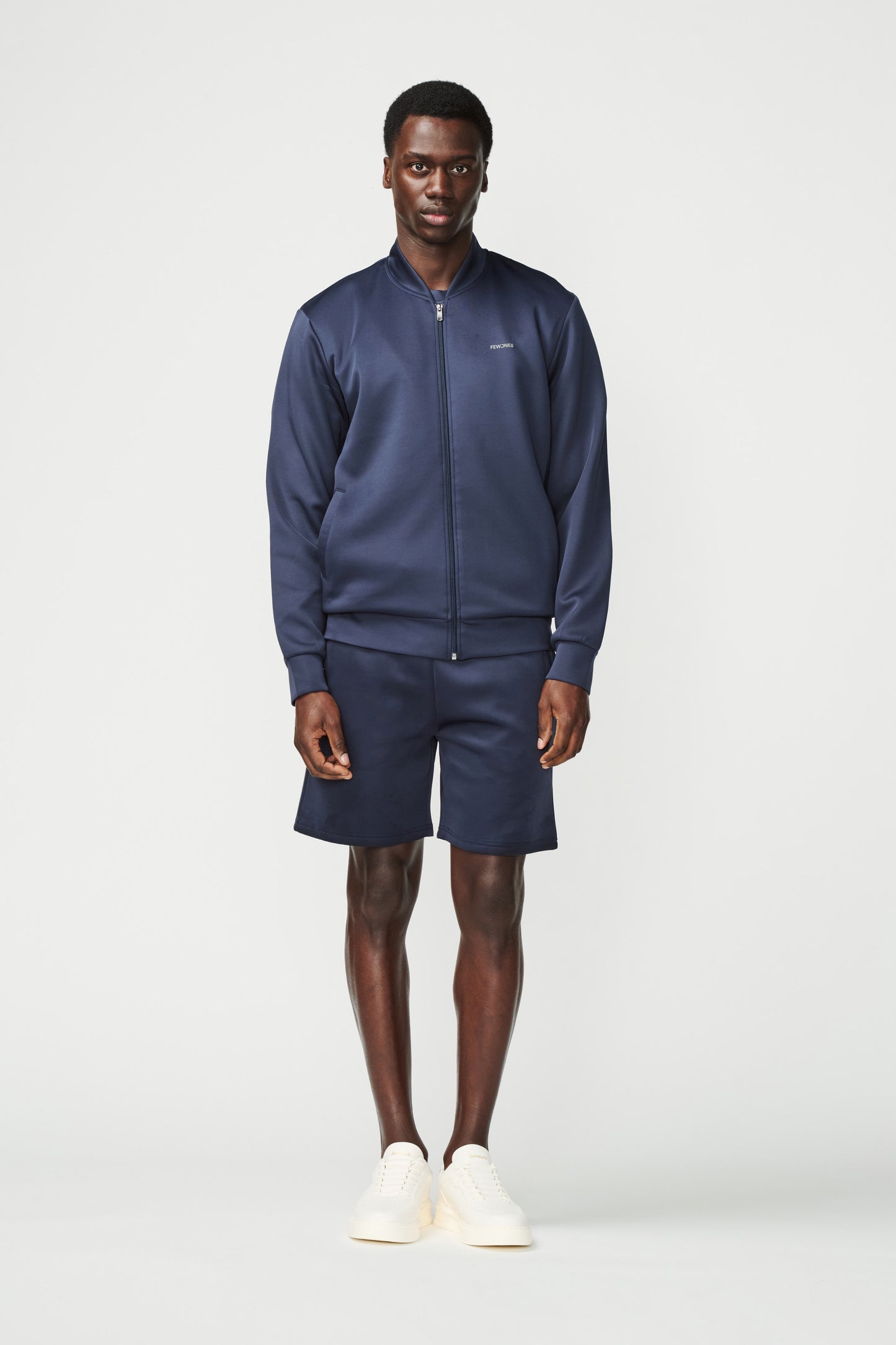 ATHLEISURE - The Kensington Jacket blue