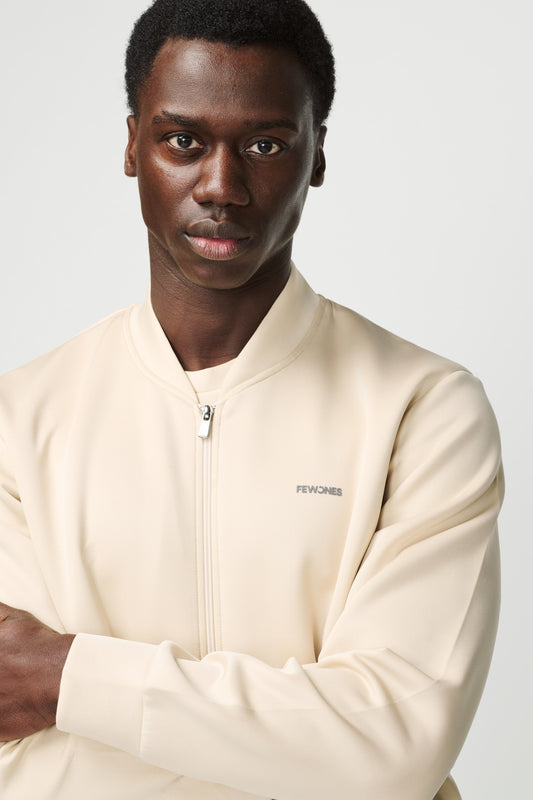 ATHLEISURE - The Kensington Jacket biege