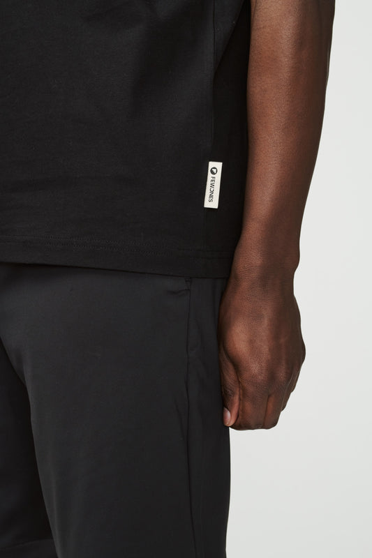 ESSENTIALS - The Essential Crew RN black