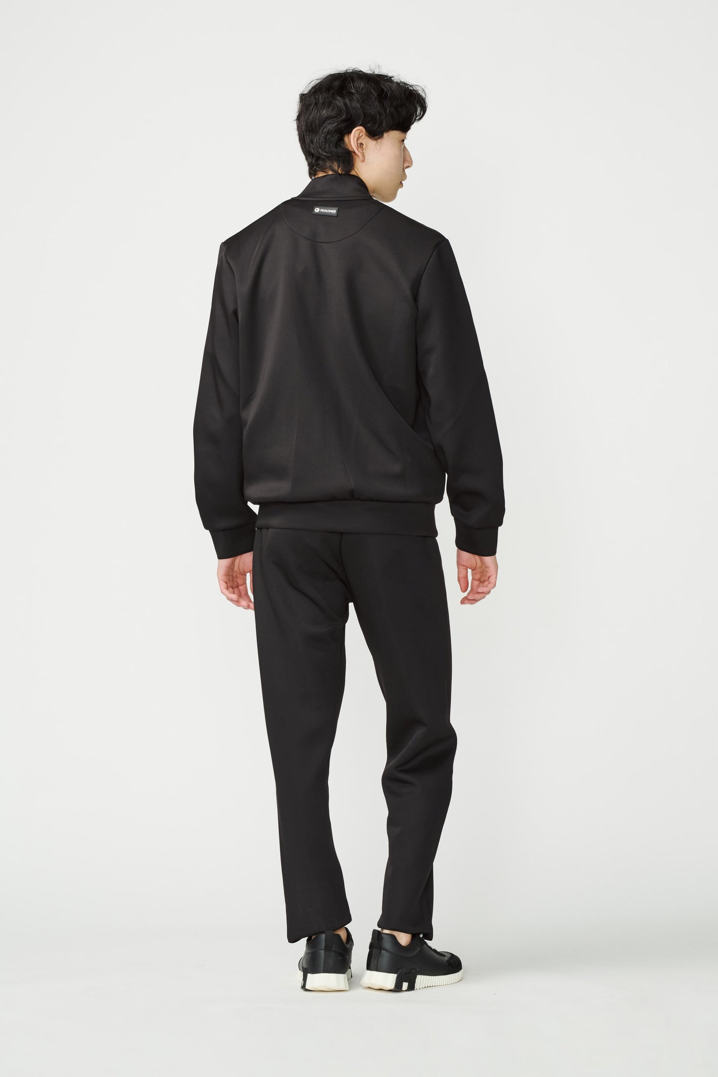 ATHLEISURE - The Kensington Jacket black